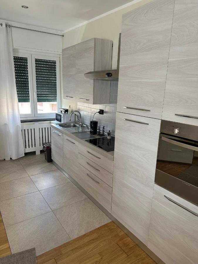 Luxury Center Appartment Novi Ligure Eksteriør bilde